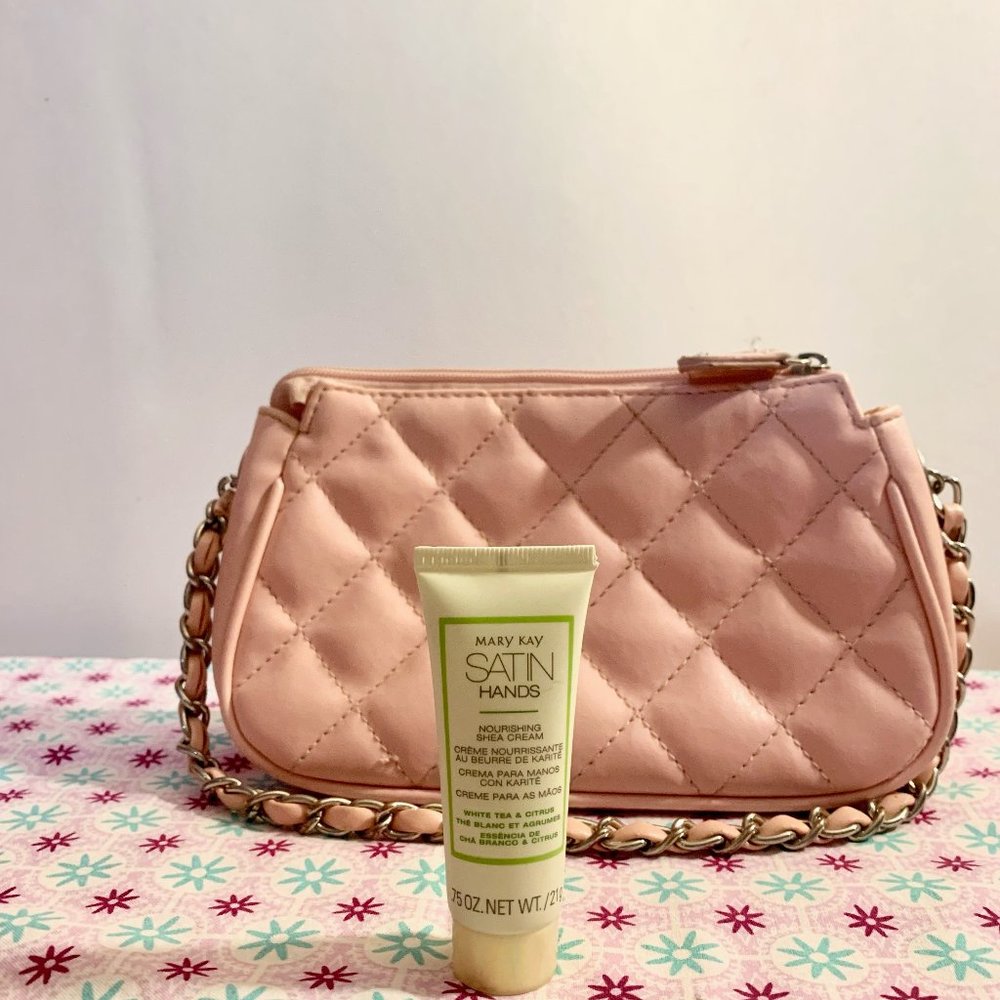 Mary Kay Travel Satin Hands White Tea